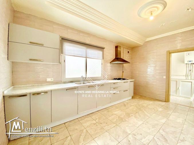 Un joli Appartement S+3