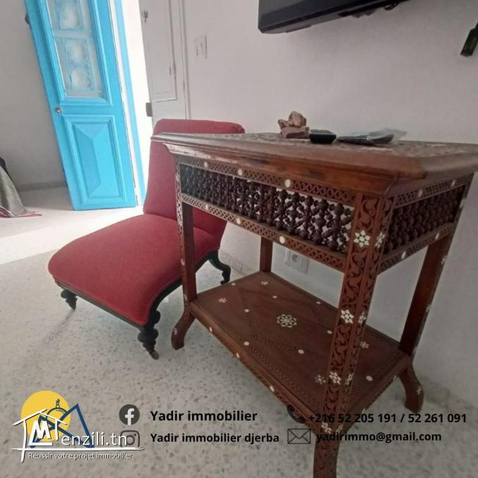 Villa typique avec piscine