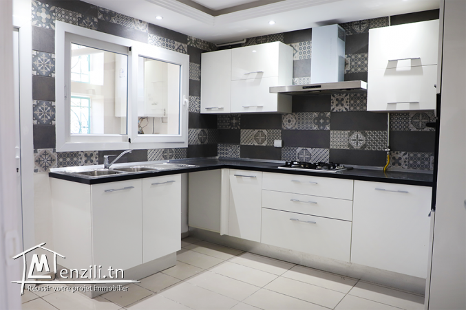 A Vendre : Un DUPLEX Luxe à ELMENZAH 9C