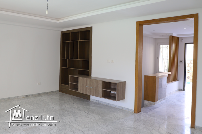A Vendre : Un DUPLEX Luxe à ELMENZAH 9C