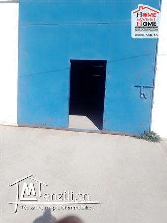 Dépôt Eglantine à Louer à Chotrana