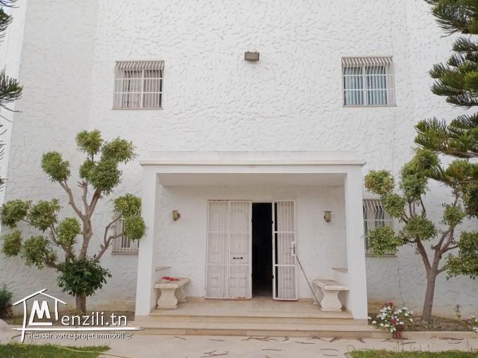 une villa a plage korba