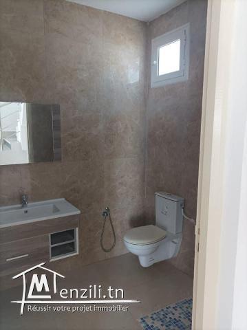 une belle villa à vendre -Réf V01