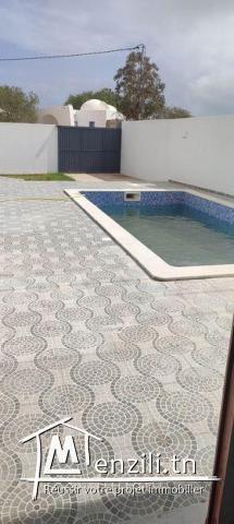 Location saisonnière d'une belle villa à Djerba -LS01