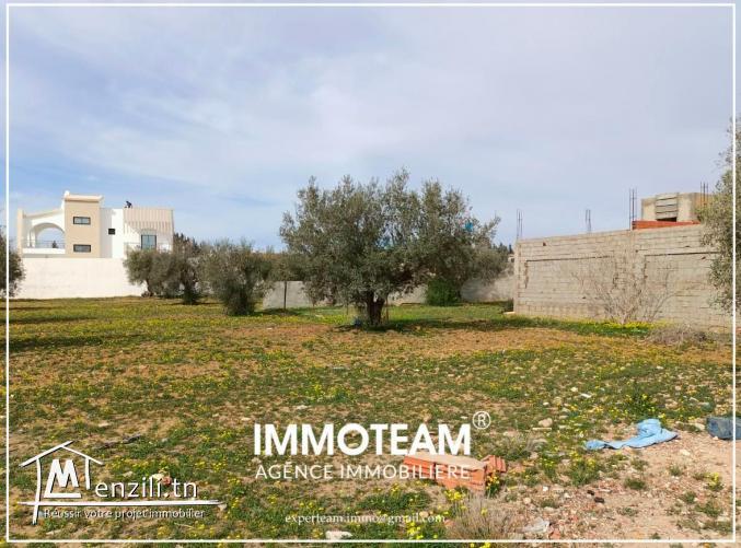 A vendre un   bel  terrain