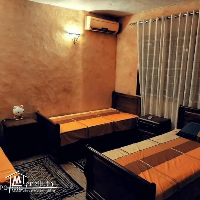 une villa avec piscine a el haouaria