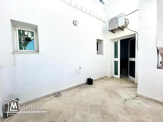 Appartement meublé S3 de 180m², Lac 1