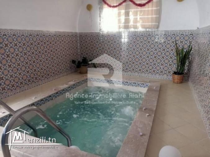 villa S3 avec piscine à akouda par nuitée