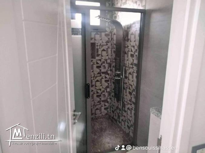 villa s+4 avec piscine a el haouaria