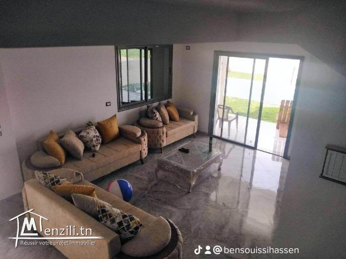 villa s+4 avec piscine a el haouaria