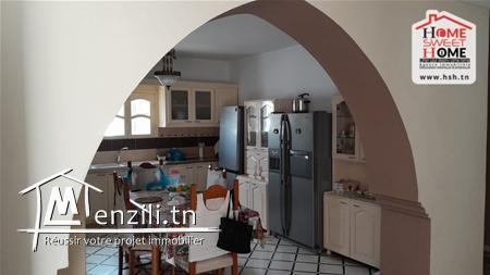 Immeuble Jean à Vendre à Bhar Lazreg