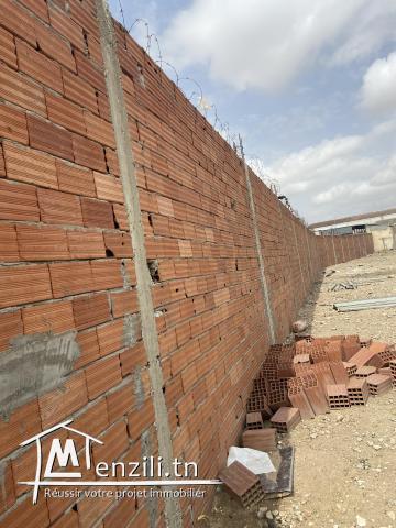 Terrain cloturée au centre de la ville de sousse pour stockage de vehicule ou autres