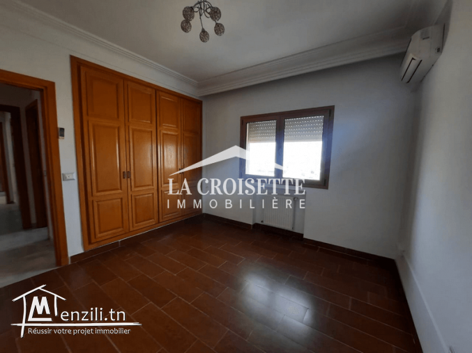 Appartement S+3 à Ain Zaghouan Nord.MAV1498