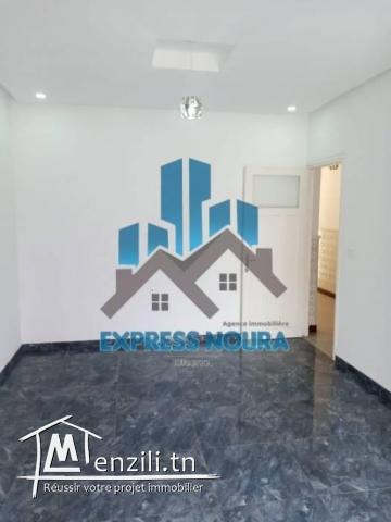 Appartement a vendre à center ville