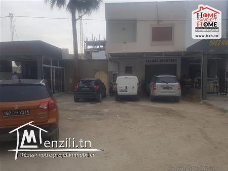 Local Leticia à Louer à Cité les palmeraies