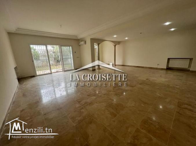 Duplex S+3 avec jardin à la Marsa.MDL0537