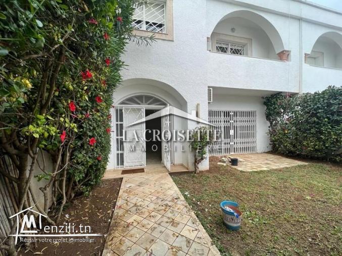 Duplex S+3 avec jardin à la Marsa.MDL0537