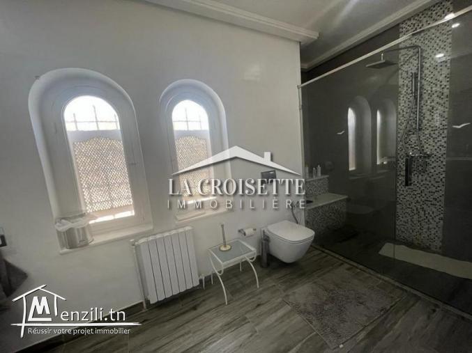 Villa S+4 vue sur mer avec piscine à La Marsa.MVL1368