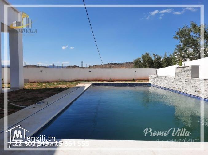 villa S+3 avec piscine