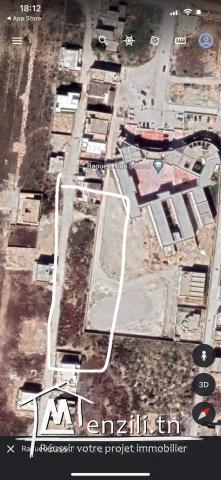 Terrain à vendre entier ou parcelle ( près de la plage )