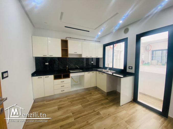 S+2 de 106m² situé à Erraoudha