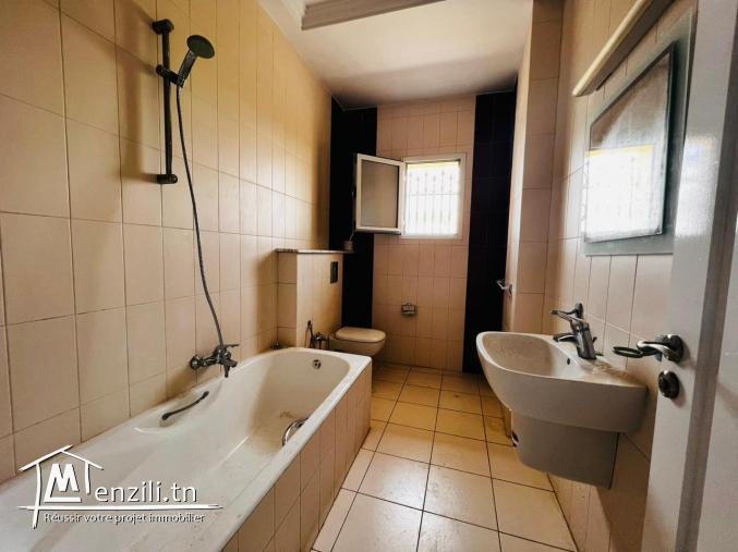 S+2 de 127 m² situé à la zone Touristique