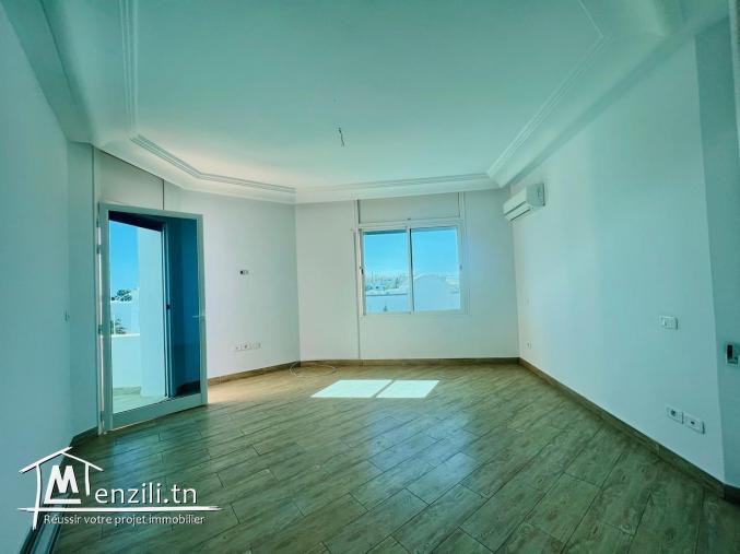 S+3 de 220 m² situé à la zone Touristique