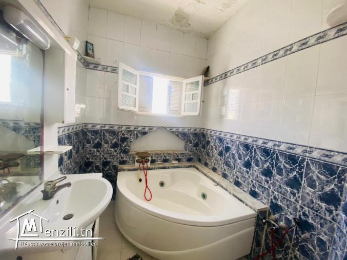 Villa jumlée de 415m² situé à Erraoudha