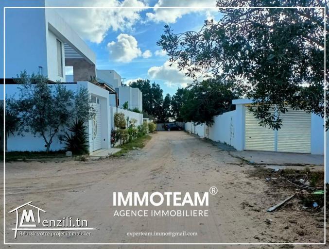 A vendre un terrain  de  650m² à Hammamet