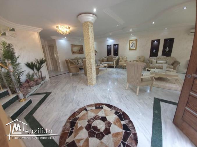 villa à Cité de la santé