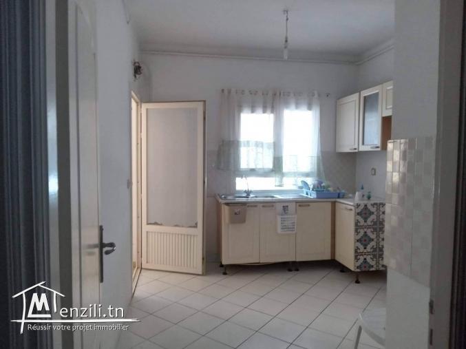 Joli S+2 à vendre proche de la Cité Olympique direction Ezzahra