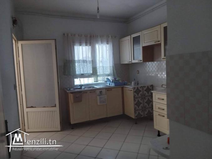 Joli S+2 à vendre proche de la Cité Olympique direction Ezzahra