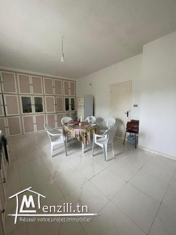 vendre une maison spacieuse de 397m2