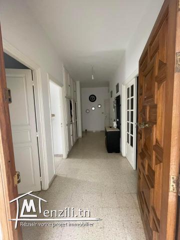 vendre une maison spacieuse de 397m2