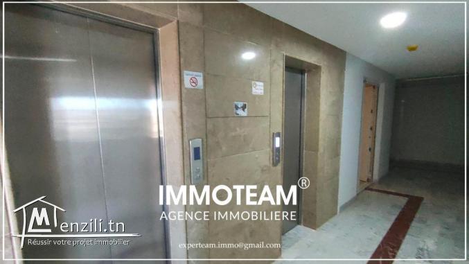 un  appartement S+2 à vendre  à Nabeul rond-point jasmins .