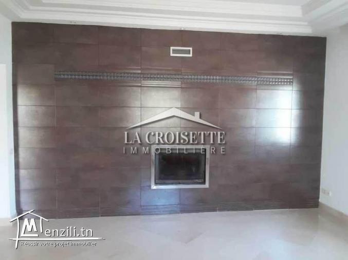 Villa S+6 avec piscine à Gammarth.MVL0396