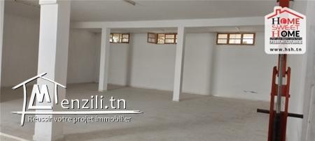 Local Milena à Louer à Chotrana 1