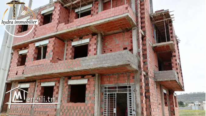 شقق S+2 مساحتها 110م ² تبعد 200م و مطلة على بحر الزهراء