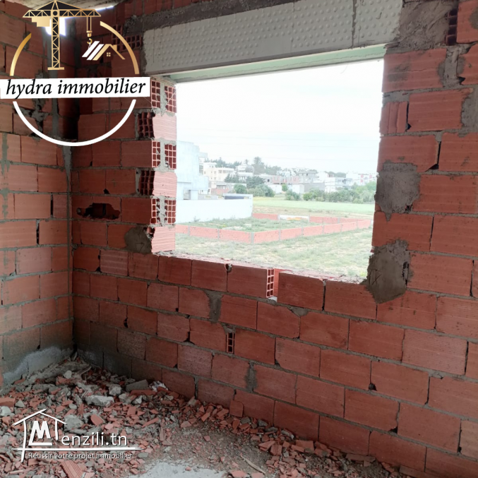 شقق S+2 مساحتها 110م ² تبعد 200م و مطلة على بحر الزهراء