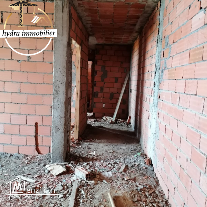 شقق S+2 مساحتها 110م ² تبعد 200م و مطلة على بحر الزهراء