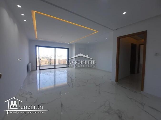 Appartement S+4 aux Jardins de Carthage.MAL0347
