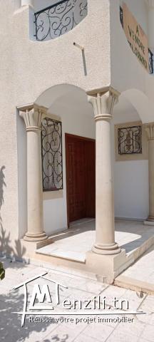 Villa S4 à vendre à Rades Meliane