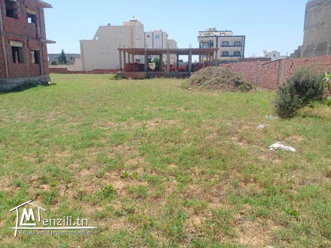 terrain nu a plage ezzahra