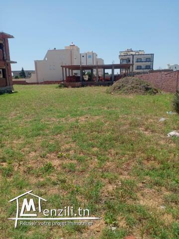 terrain nu a plage ezzahra