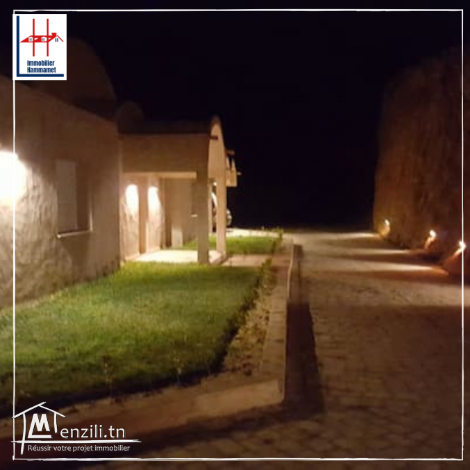 villa avec piscine a  louer