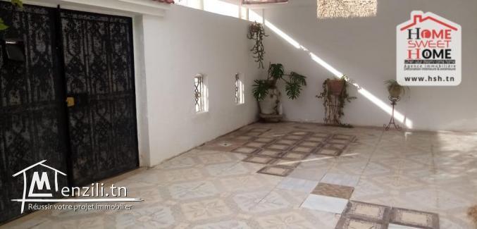 Villa Arthur à Vendre à Cité EL Ghazella