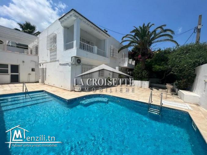 Villa S4 avec piscine à Gammarth ZVL0882