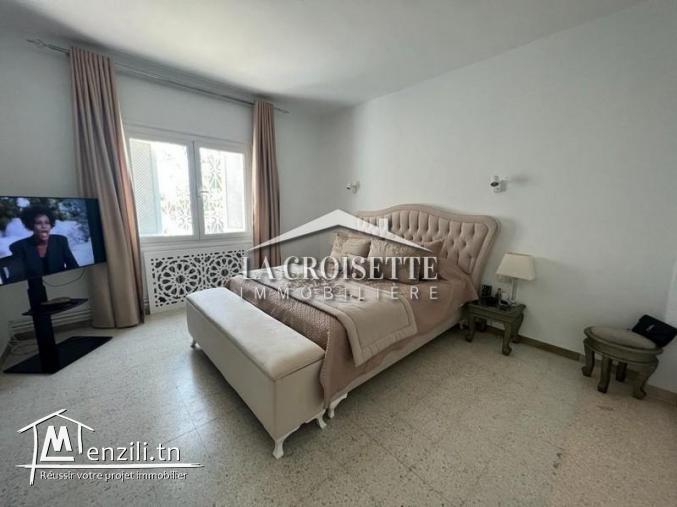 Villa S4 avec piscine à Gammarth ZVL0882