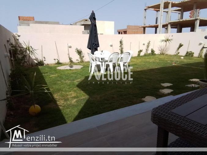 a vendre une villa au bord de la mer