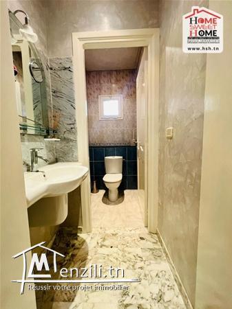 Villa Cedric à Vendre aux Jardins de l'Aouina